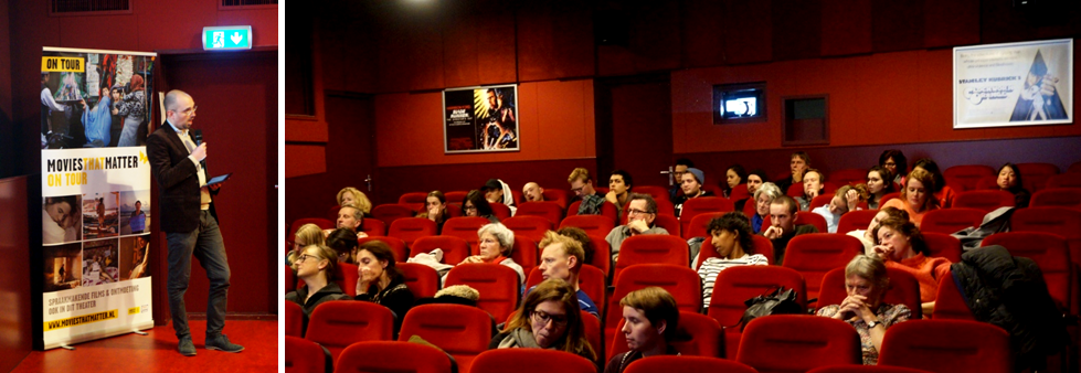 Collage. Links Maarten Zeegers tijdens zijn betoog, rechts overzichtsfoto van de zaal met publiek dat naar Zeegers luistert